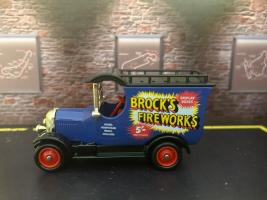 Bull Nose Morris Van Brock's Fireworks British Car Model Diecast