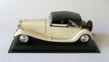 Bugatti Royale 1929 Vintage French Luxury Car Model Diecast Amercom 1:43