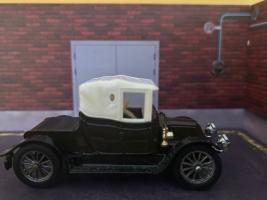 1910 Renault French Legendary Vintage Car Model Diecast 1:43 Scale Corgi