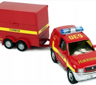 Mitsubishi Fire Brigade Feuerwehr Diecast Car Toy Red Pull Back Open Door 1:32