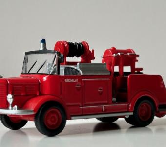 1960 - Premier-Secours French Fire Brigade Car Truck Model Toy Diecast 1:64