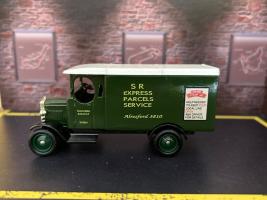 Morris Light Truck - Express Parcels Service American Classic Car Delivery Van Model Diecast