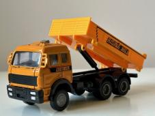 Mercedes-Benz Lorry German Car Model Diecast Yellow Toy Urban Spirit New in Box