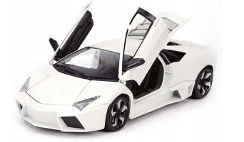 Lamborghini Reventón Italian Sports Car Model White Diecast 1:24 Scale Bburago