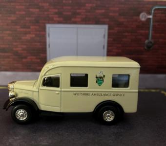 Limited Edition - Bedford Ambulance Wiltshire British Model Diecast Car Oxford