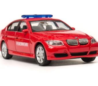 BMW 330i Fire Brigade Germany Emergency Car Model Diecast Red Toy 1:34 Welly